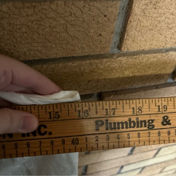 NWT Blush BJ Boutique White Lace Embroidered Eyelet Floral Halter Top Size Small - Picture 8 of 8